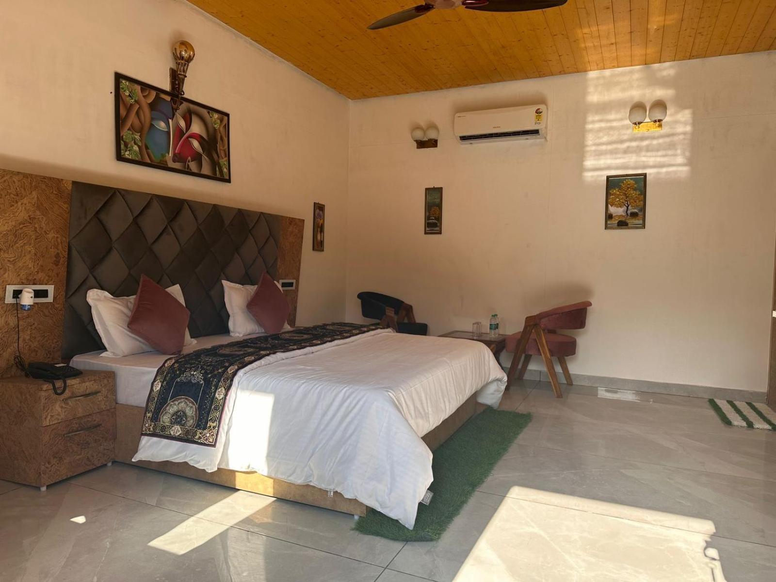 Mudras Grove Resort, Nainital Esterno foto