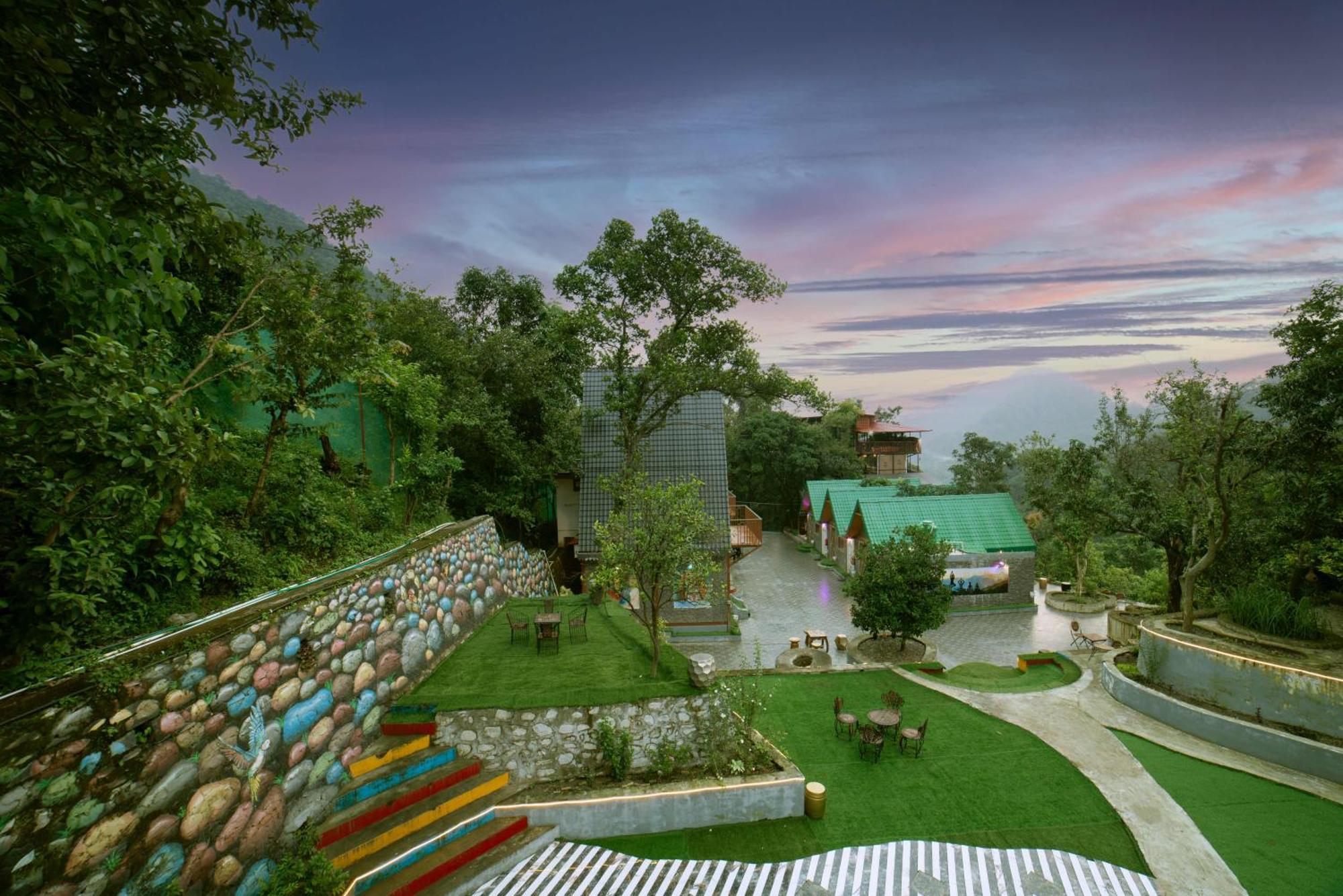 Mudras Grove Resort, Nainital Esterno foto