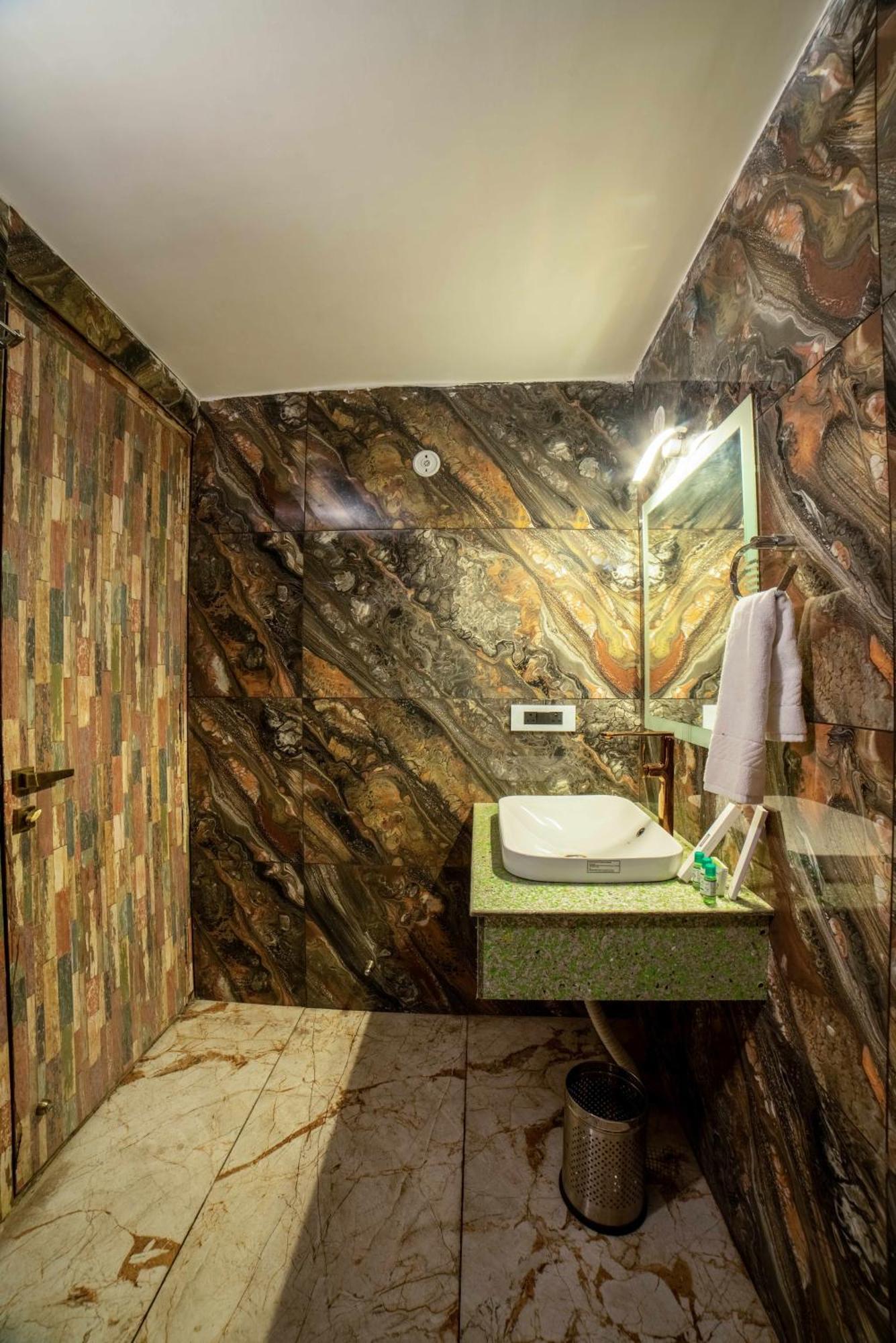 Mudras Grove Resort, Nainital Esterno foto