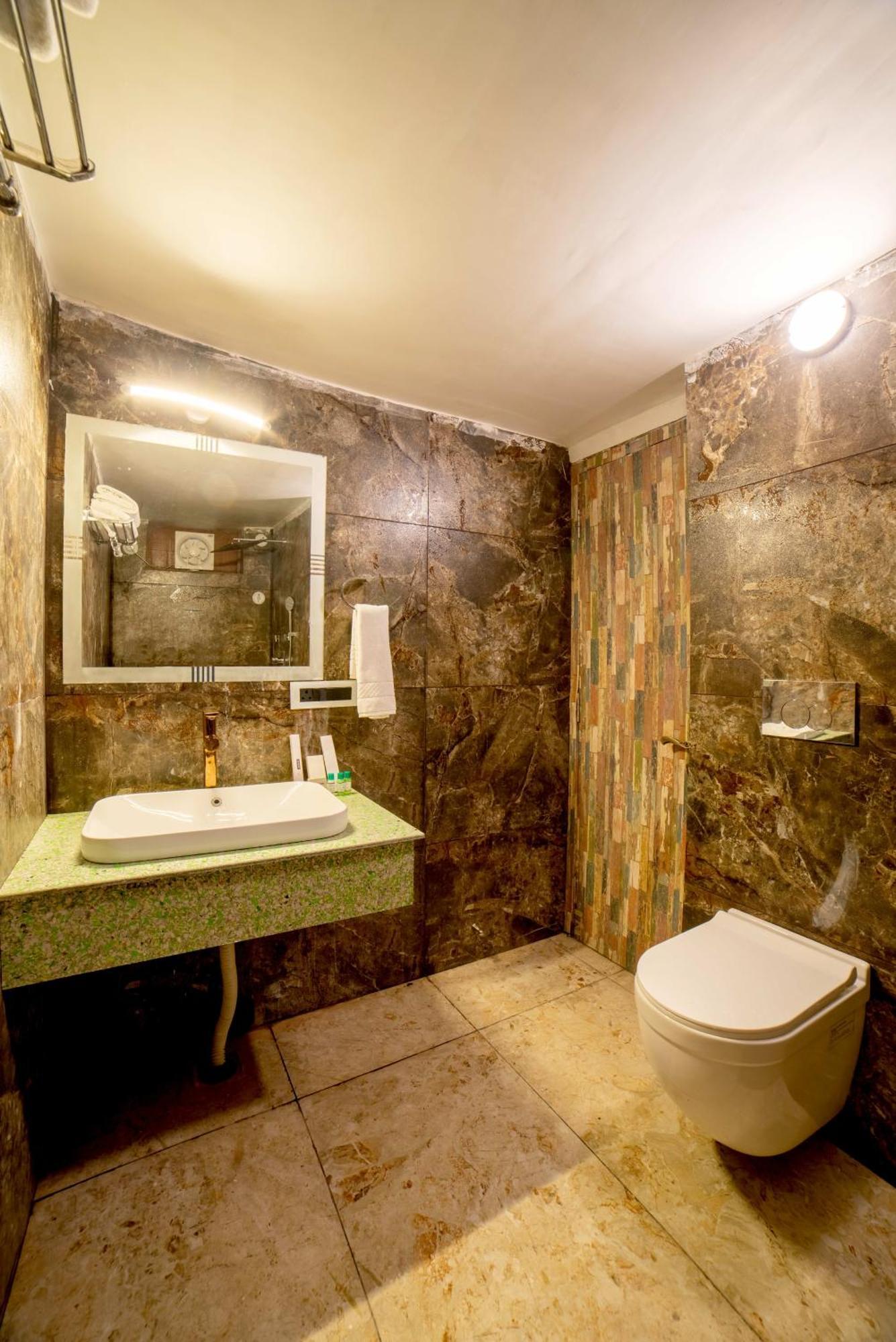 Mudras Grove Resort, Nainital Esterno foto